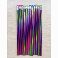 Bleistift Regenbogen mit farbigem Radiergummi