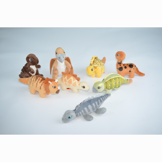 Dinosaurs sorted 8 times - about 15cm